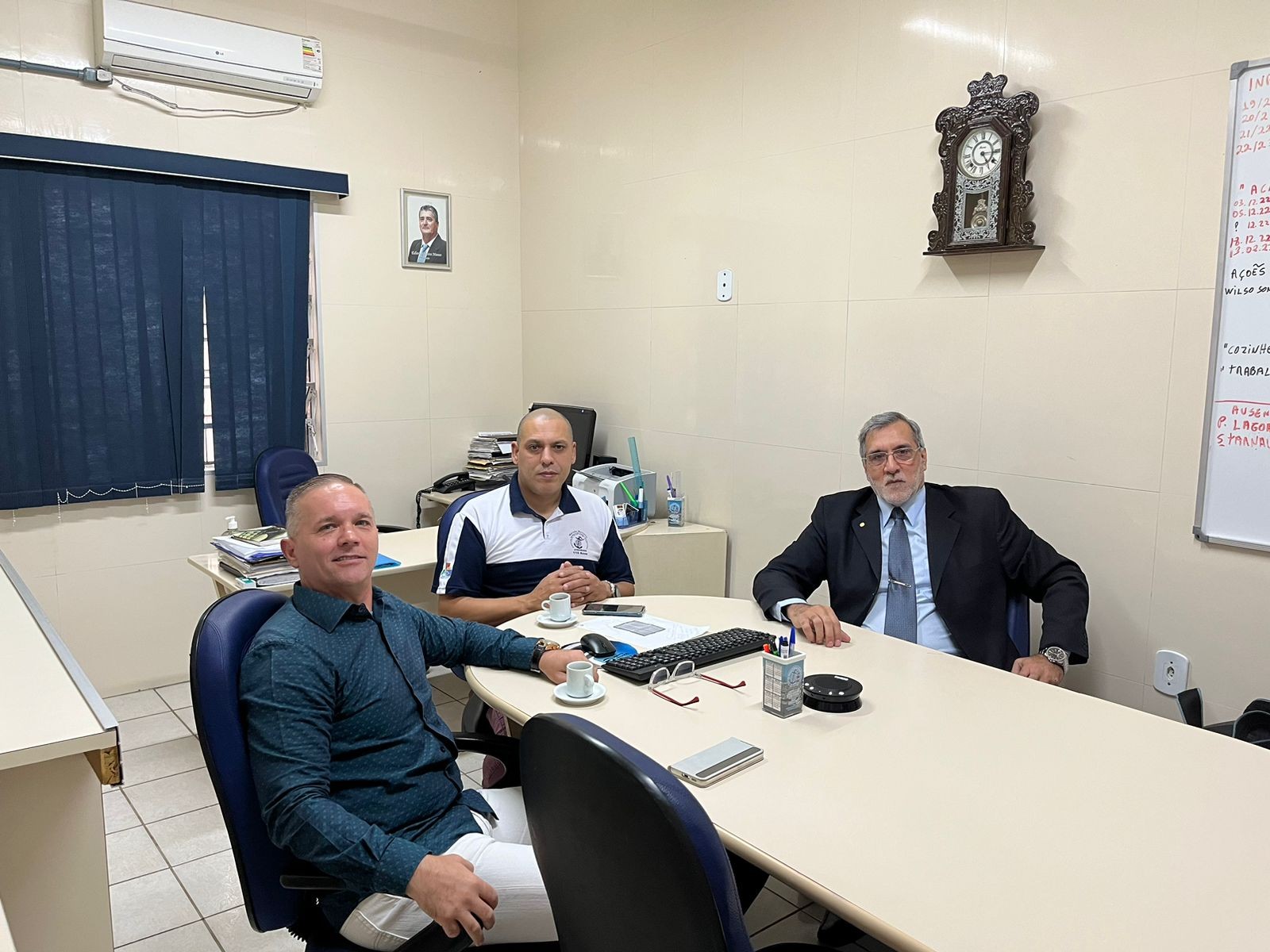 Reunião com a empresa IN-SHORE para tratar sobre acordo coletivo 2023/2024. A próxima restou agendada para o dia 06/06/2023 às 15:00 horas na sede do Sindimars.