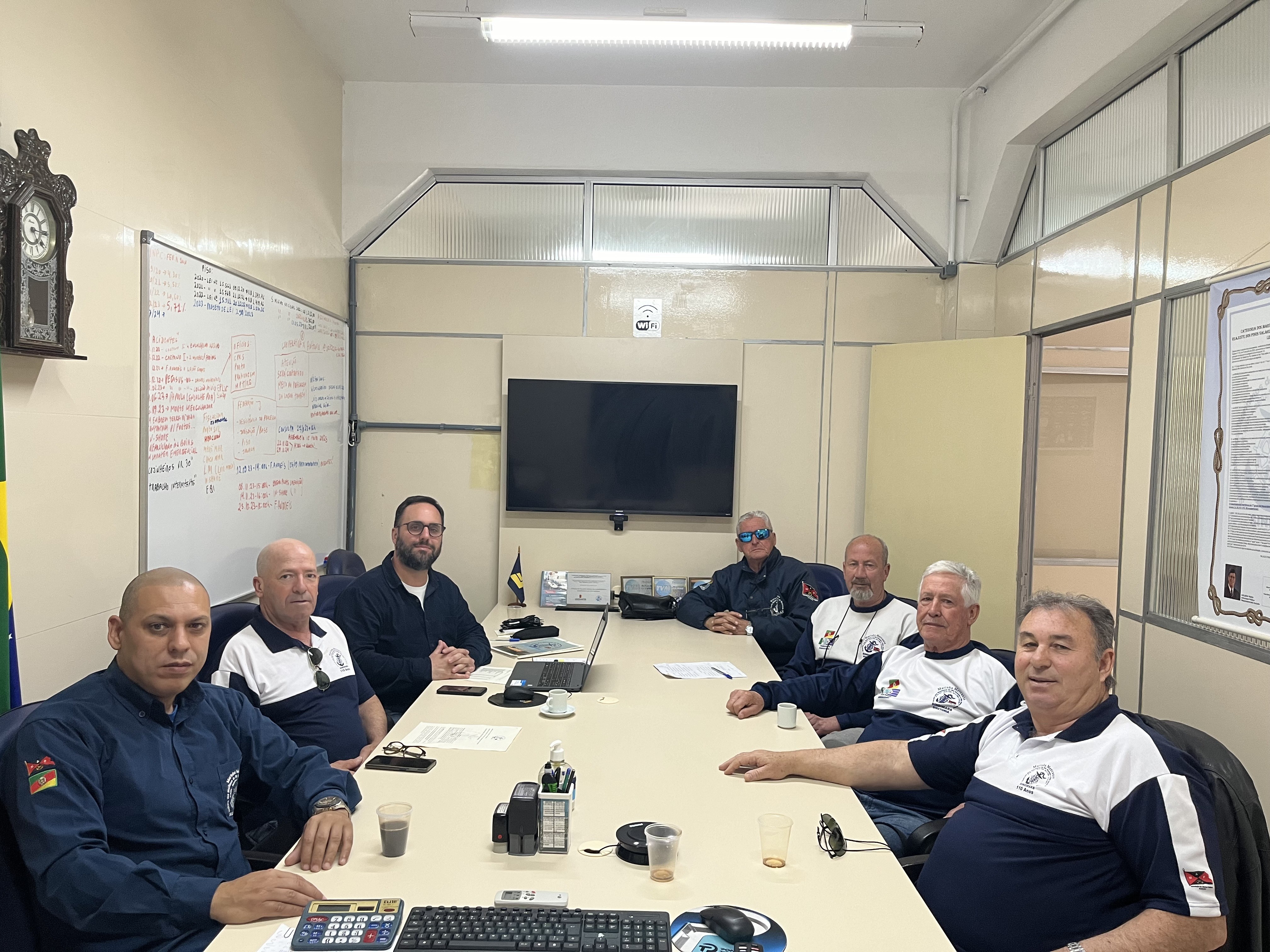 👆🏻👆🏻👆🏻Reunião ordinária de diretoria e assessoria jurídica. Pauta do dia: Mediações junto ao TRT 4 (ALB, Lagoa Pilots, Conapra e IN-Shore), solicitação de fiscalização no MTE, processos e denuncias em curso 