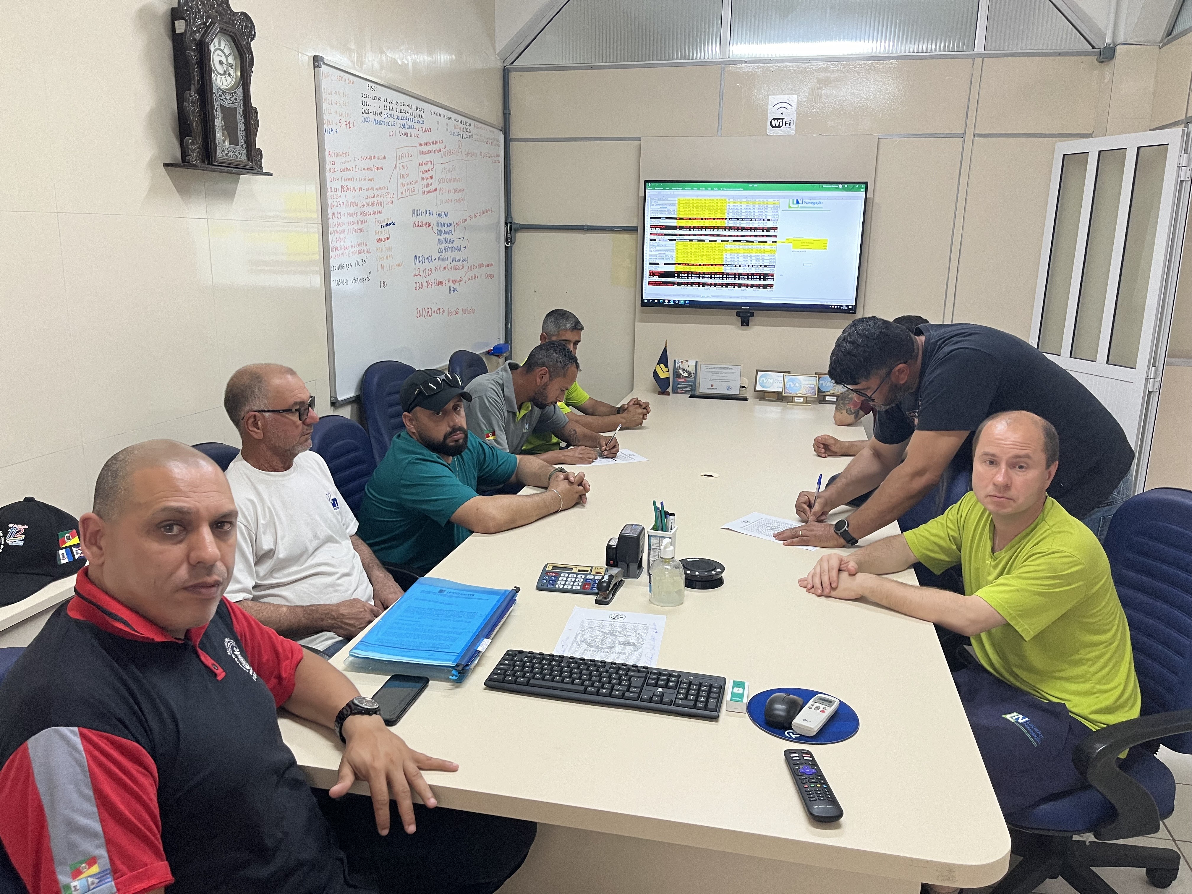 Segundo dia de assembleia com os colaboradores da empresa Laçador