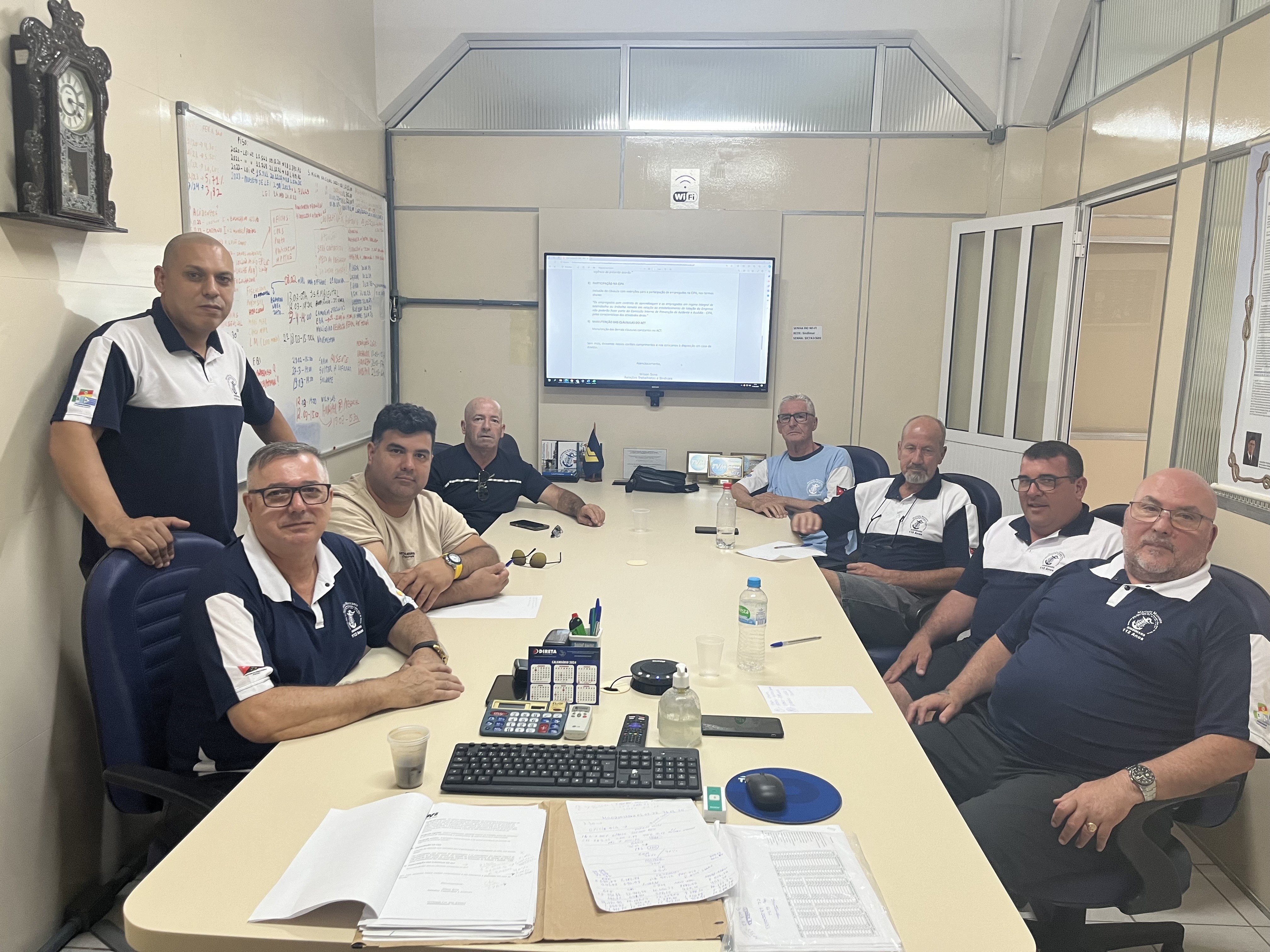 Diretoria avaliando a contraproposta da Wilson Sons (INPC e inclusão de clausulas sociais) recebida formalmente por e-mail (04/03/2024), cujo a qual não contempla os anseios da categoria, assim como está muito aquém da realidade, bem como ainda foi elabor