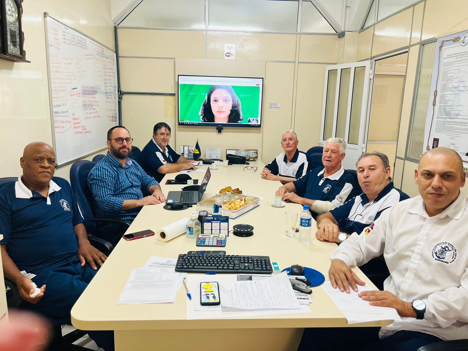 Mais uma rodada de negociação coletiva com a empresa Navemestra. Restando a empresa formalizar por e-mail até o fim da semana sua contraproposta oficial para ser analisada e apresentada aos colaboradores da filial Rio Grande/RS.