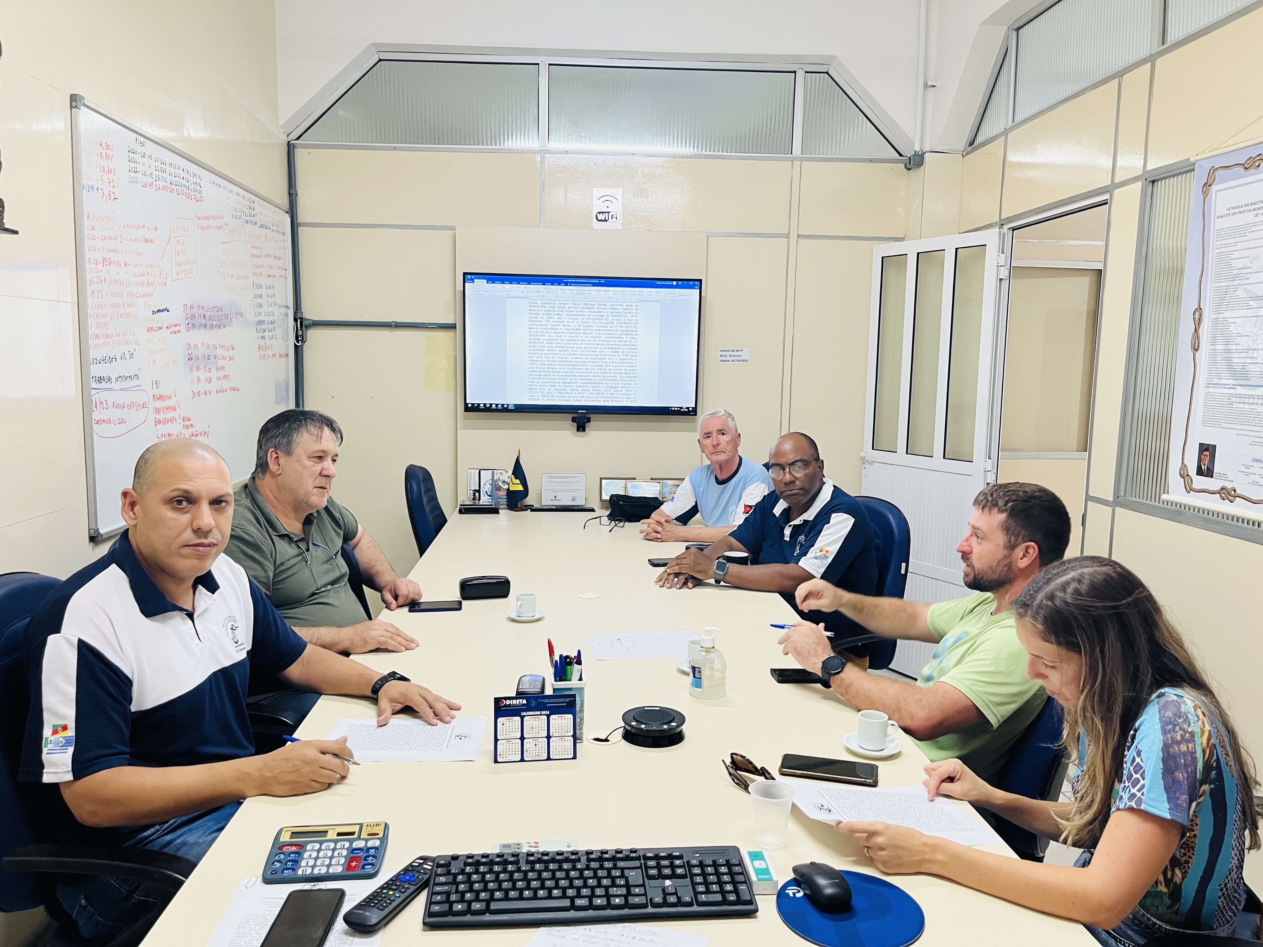 Mais uma rodada de negociação coletiva com a empresa JS Ambiental para regularização das suas atividades, onde foram debatidos entre às partes a tabela salarial e jornada a serem praticadas, restando a próxima reunião para o dia 12/04/2024, às 13:00 horas