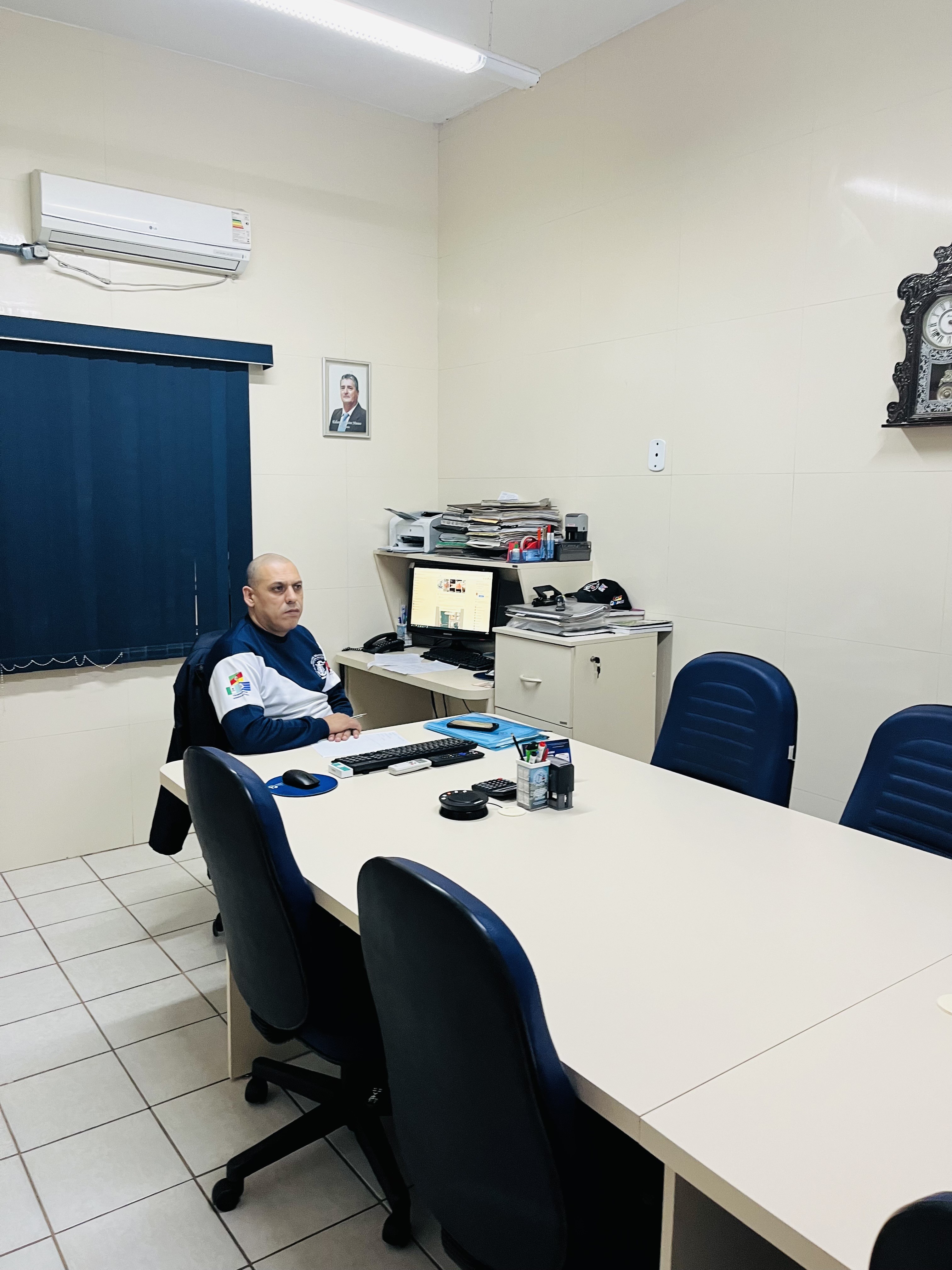 Atendendo a convocação da Federação para debater conjuntamente com os demais Sindicatos coirmãos a situação do Rio Grande Do Sul.