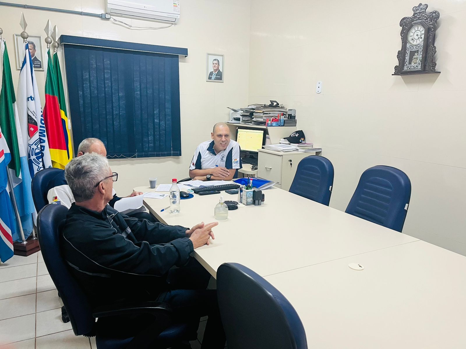 Negociação coletiva com a Muliceiro, restando a entidade Sindical apresentar uma nova contraproposta.