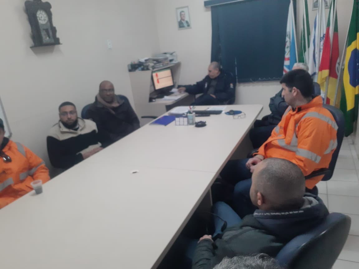 Segundo dia de assembleia (segunda turma) com os colaboradores da Svitzer, para apreciarem a contraproposta da empresa para renovação do ACT, cujo a qual restou reprovada por ampla maioria dos trabalhadores (somando os votos das duas assembleias).