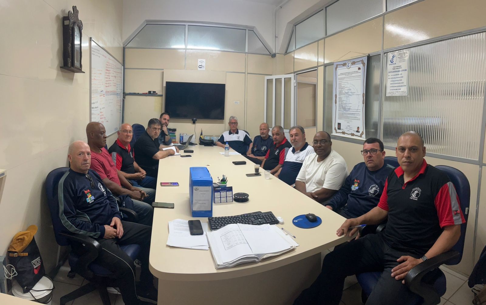 37ª Reunião ordinária de diretoria e assessoria jurídica. Pauta: Interpretação da Sulnorte na forma de aplicação do reajuste na tabela salarial, Mediações (Mac, Saam e Svitzer), Wilson Sons (aguardando resposta da empresa) processo de reforma estatutária 