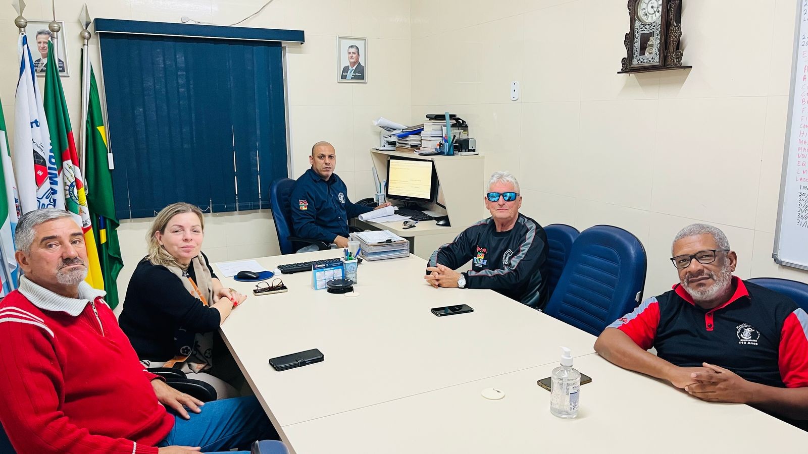 Mais uma rodada (4ª) de negociação coletiva com a empresa Chicomar na tentativa de regularização das suas atividades e composição do ACT originário. Restando a próxima reunião agenda para o dia 02/06/2025, às 11:00h na sede do Sindimars.
