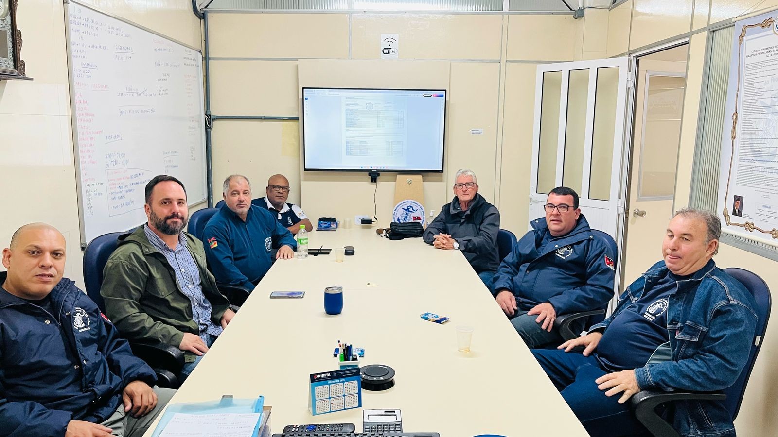 21ª Reunião ordinária de diretoria e assessoria jurídica de 2025. Pauta: Piso da categoria, processo de reforma Estatutaria, processos em curso, movimento sindical, irregularidades na Navemestra, negociação coletiva com Svitzer, Saam, Equi, Mac, chicomar 